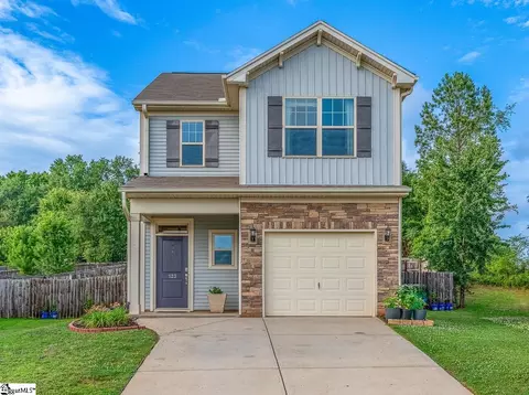 123 Dunnsmore Dr, Inman, SC 29349