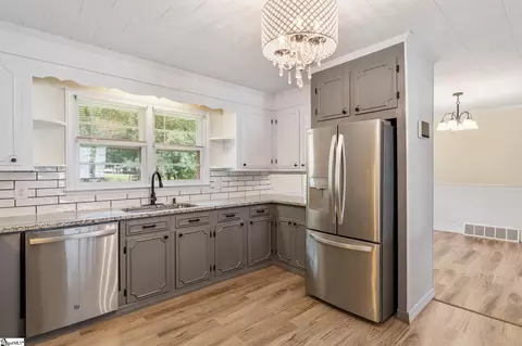 Kitchen - 12 Dendy St, Pelzer, SC 29669 photo 3 of 4