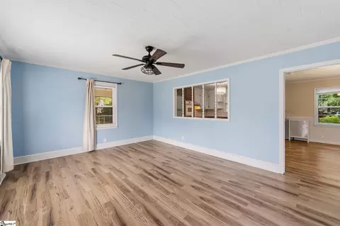 Living - 12 Dendy St, Pelzer, SC 29669 photo 1 of 3