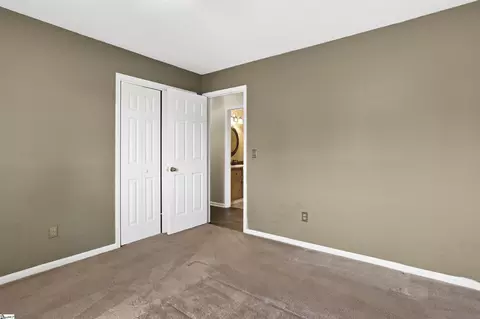 Bedroom - 114 Fairview Pl, Greer, SC 29651 photo 6 of 8