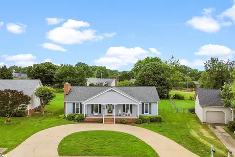 View/Area - 114 Fairview Pl, Greer, SC 29651 photo 1 of 4