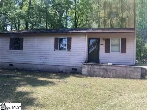 215 Elbert Baskin Rd, Cheraw, SC 29520