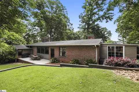 Exterior - 211 Grace Ave, Easley, SC 29640 photo 6 of 10