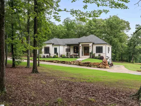 101 Watson Rd, Fountain Inn, SC 29644