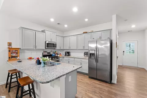 Kitchen - 109 Preservation Dr, Greer, SC 29650 photo 2 of 4