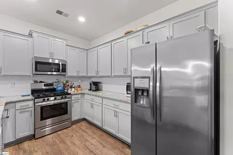 Kitchen - 109 Preservation Dr, Greer, SC 29650 photo 4 of 4