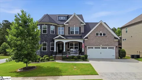 1 Foxmoor Ct, Simpsonville, SC 29680