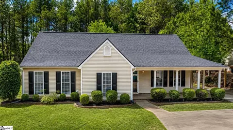 102 Hawk Ridge Rd, Anderson, SC 29621