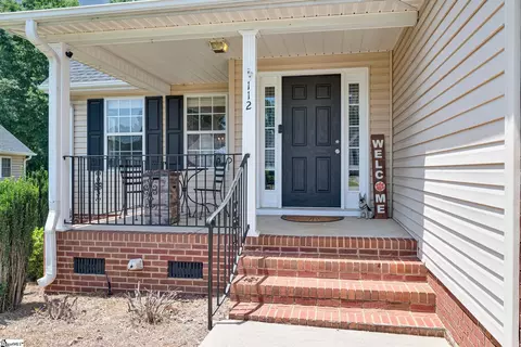 Exterior - 112 Royal Dr, Williamston, SC 29697 photo 2 of 10