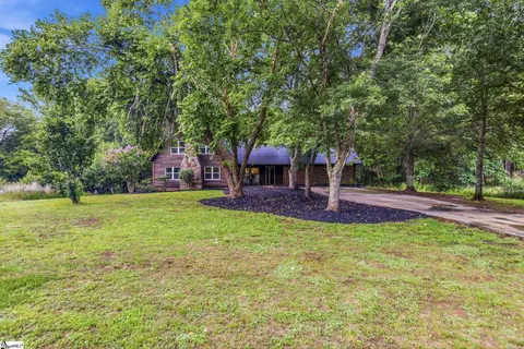398 Parsons Rd, Fountain Inn, SC 29644