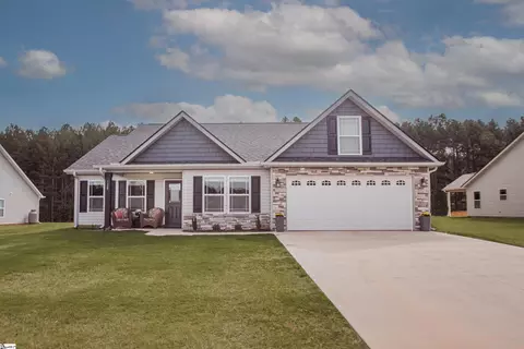 128 Double Creek Dr, Gaffney, SC 29341