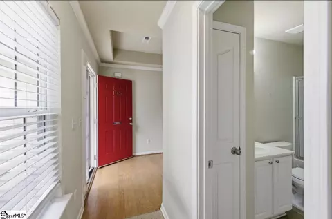 Entry Way - 105 Eagles View Ct, Easley, SC 29642 photo 2 of 7