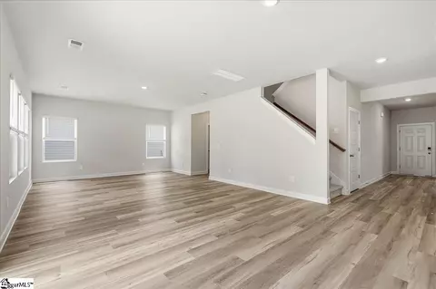 1524 Switchback Cir, Moore, SC 29369 photo 8