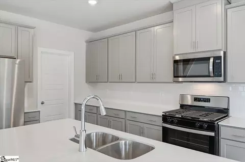1524 Switchback Cir, Moore, SC 29369 photo 13
