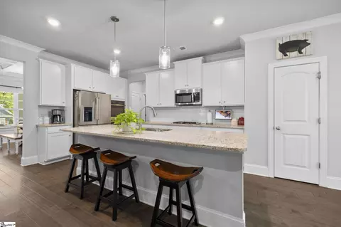 Kitchen - 6 Pine Knott Dr, Pelzer, SC 29669 photo 1 of 1
