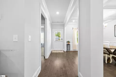 Entry Way - 6 Pine Knott Dr, Pelzer, SC 29669 photo 1 of 8
