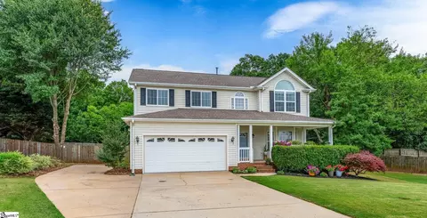 Exterior - 121 Steepleview Ct, Greer, SC 29651 photo 5 of 10
