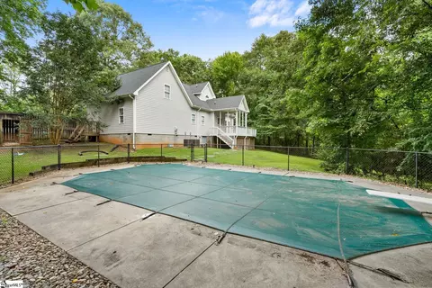 Exterior - 162 Cleveland Rd, Honea Path, SC 29654 photo 9 of 12