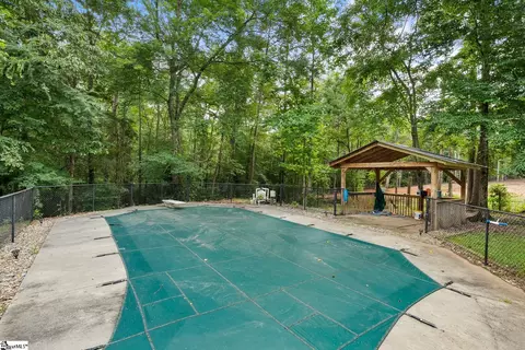 Exterior - 162 Cleveland Rd, Honea Path, SC 29654 photo 8 of 12