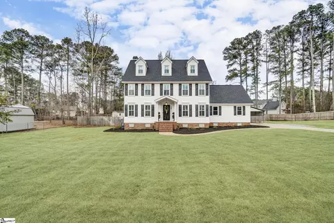 66 Cain Rd, Laurens, SC 29360