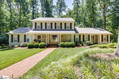 302 Sagramore Ln, Simpsonville, SC 29681
