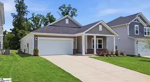 1520 Switchback Cir, Moore, SC 29369 photo 3