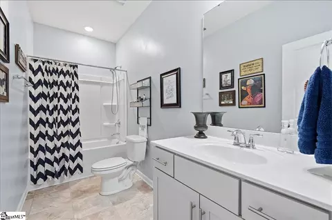 Bath - 429 Basalt Ct, Easley, SC 29642 photo 5 of 5