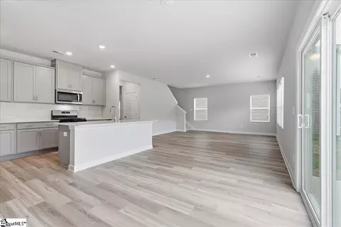 1521 Switchback Cir, Moore, SC 29369 photo 14