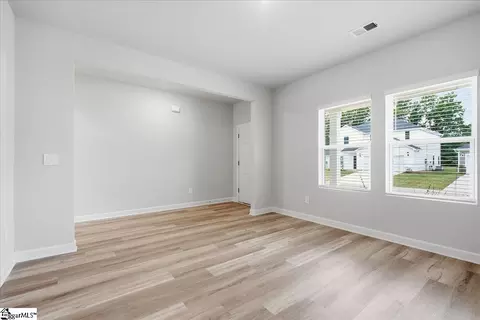 1521 Switchback Cir, Moore, SC 29369 photo 6