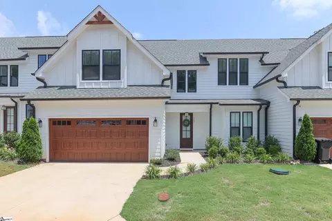 317 Breakwater Ln, Seneca, SC 29678