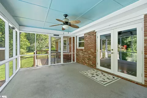 Exterior - 200 Echo Cir, Easley, SC 29642 photo 7 of 15