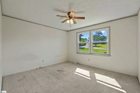 Bedroom - 200 Echo Cir, Easley, SC 29642 photo 2 of 4