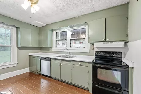 Kitchen - 303 Front St, Easley, SC 29640 photo 2 of 4