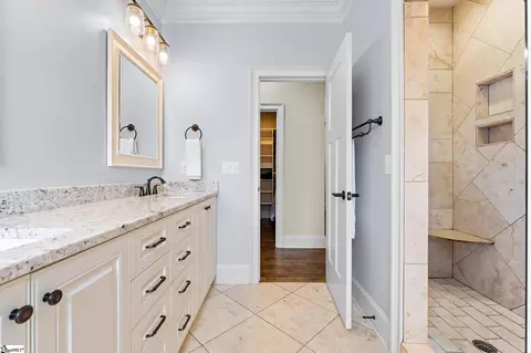 Bath - 147 Stone Gate Dr, Duncan, SC 29334 photo 1 of 4