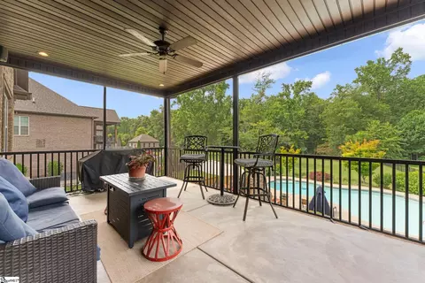 Exterior - 147 Stone Gate Dr, Duncan, SC 29334 photo 3 of 9
