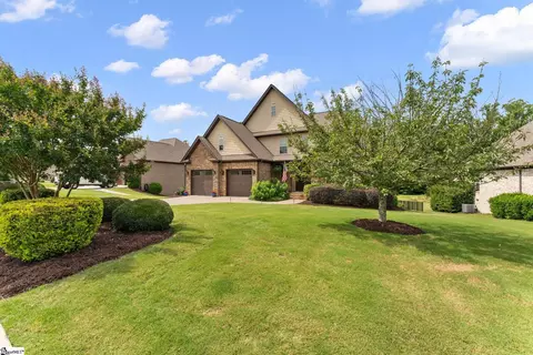 Exterior - 147 Stone Gate Dr, Duncan, SC 29334 photo 2 of 9