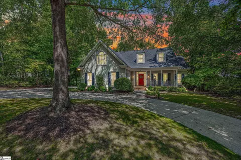 200 Pebble Creek Dr, Taylors, SC 29687