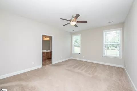 Bedroom - 521 Turning Leaf Ln, Greer, SC 29651 photo 2 of 8