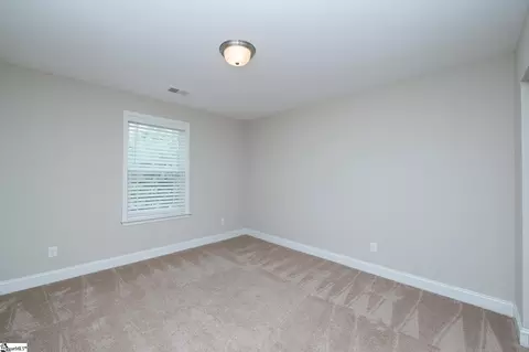 Bedroom - 521 Turning Leaf Ln, Greer, SC 29651 photo 5 of 8