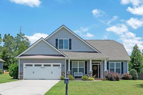 521 Turning Leaf Ln, Greer, SC 29651