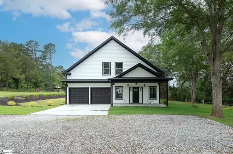 402 Wyatt Rd, Piedmont, SC 29673