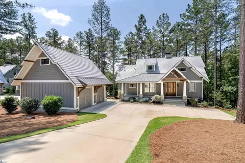 113 Settlement Village Dr, Sunset, SC 29685