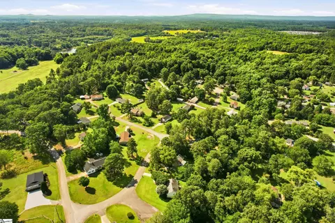 View/Area - 100 Elm Ct, Easley, SC 29642 photo 5 of 7