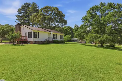 Exterior - 100 Elm Ct, Easley, SC 29642 photo 8 of 8