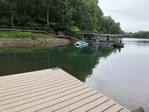 9 Nautica Pt, Six Mile, SC 29682