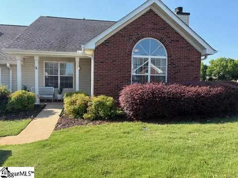14 Bailess Ct, Greer, SC 29650
