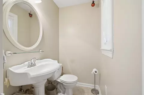 Bath - 117 Shaffner Dr, Easley, SC 29640 photo 2 of 5