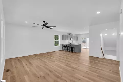 Living - 234 Brookview Cir, Easley, SC 29642 photo 2 of 5
