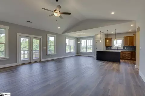 Living - 102 Powell Ct, Easley, SC 29640 photo 3 of 11