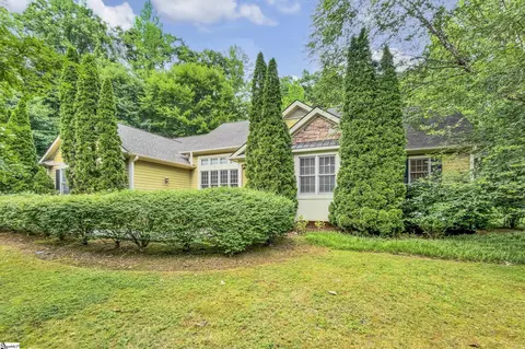 28 Windswept Ln, Travelers Rest, SC 29690